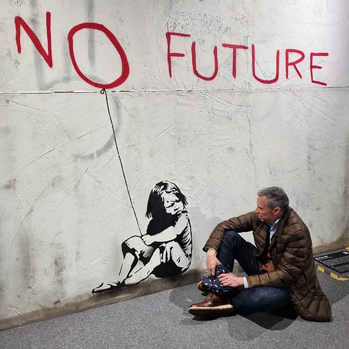 Banksy no future graffiti